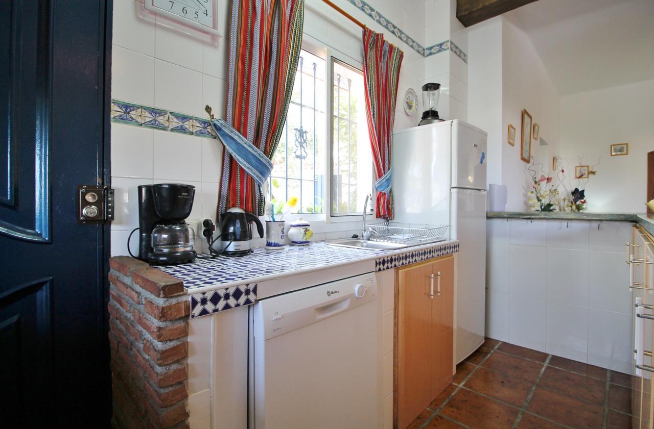 Cornocalejo Spainsunrentals 1003 * Nerja